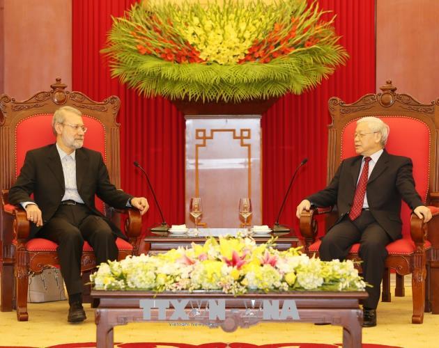 Tổng Bí thư Nguyễn Phú Trọng và Chủ tịch Quốc hội Cộng hòa Hồi giáo Iran Ali Ardeshir Larijani.jpg